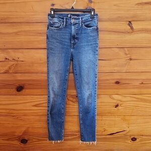 Gap High Rise Vintage Slim Jeans 25R